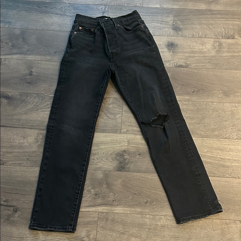 Levi's Black Straight Women's Wedgie Straight Jeans